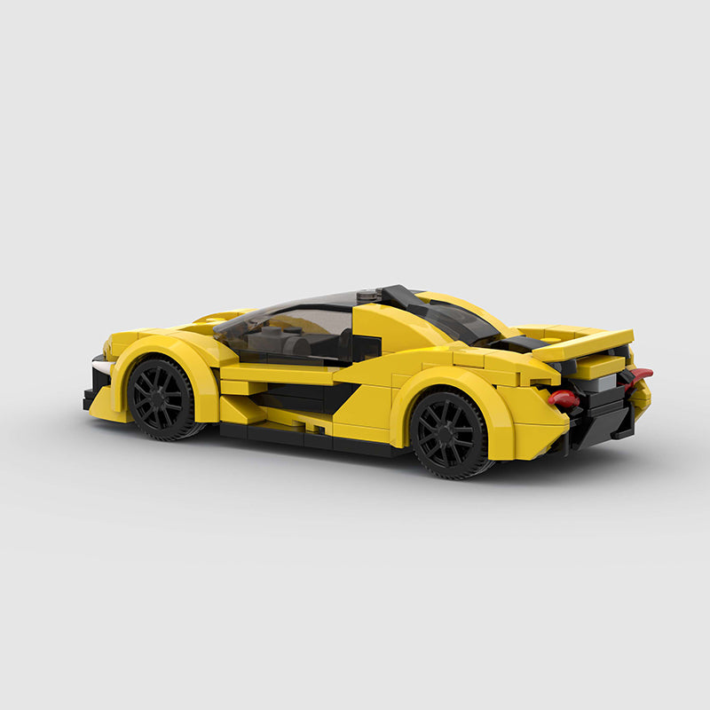 McLaren P1 Model
