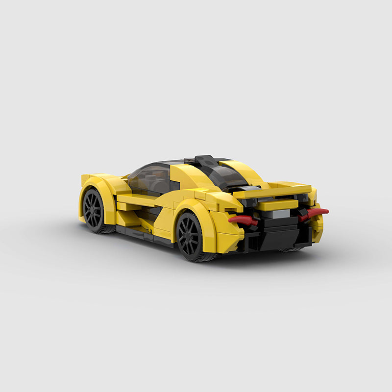 McLaren P1 Model