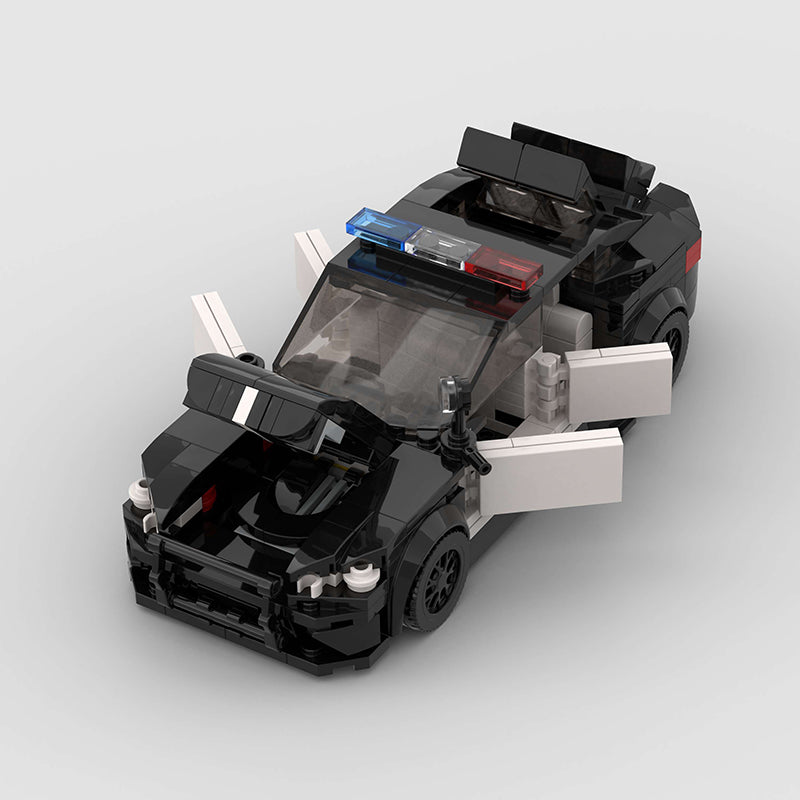 BMW M5 police car