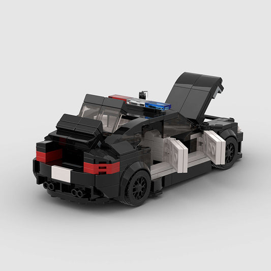 BMW M5 police car